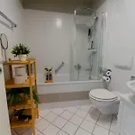 !!neu!! Deluxe I Balkon I Küche I Parken I Wlan I Netflix * Magdeburg