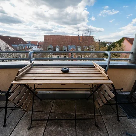 Apartment Deluxe I Klimaanlage I Tiefgarage I Balkon I Wlan Magdeburg