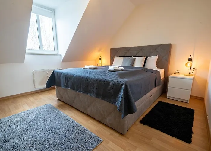 شقة Deluxe I Klimaanlage I Tiefgarage I Balkon I Wlan