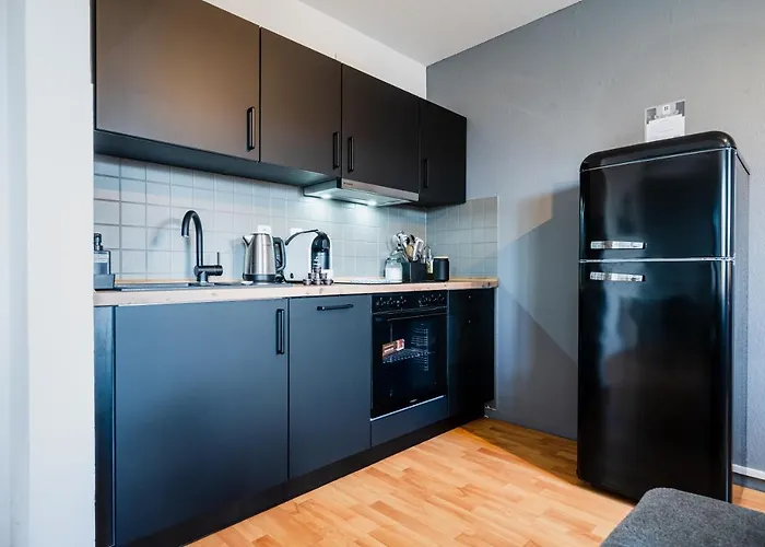 Deluxe I Klimaanlage I Tiefgarage I Balkon I Wlan