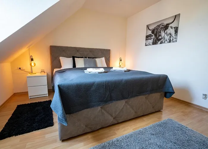 شقة Deluxe I Klimaanlage I Tiefgarage I Balkon I Wlan