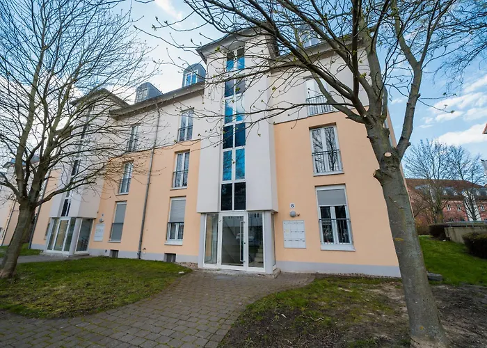 Deluxe I Klimaanlage I Tiefgarage I Balkon I Wlan ماغديبورغ